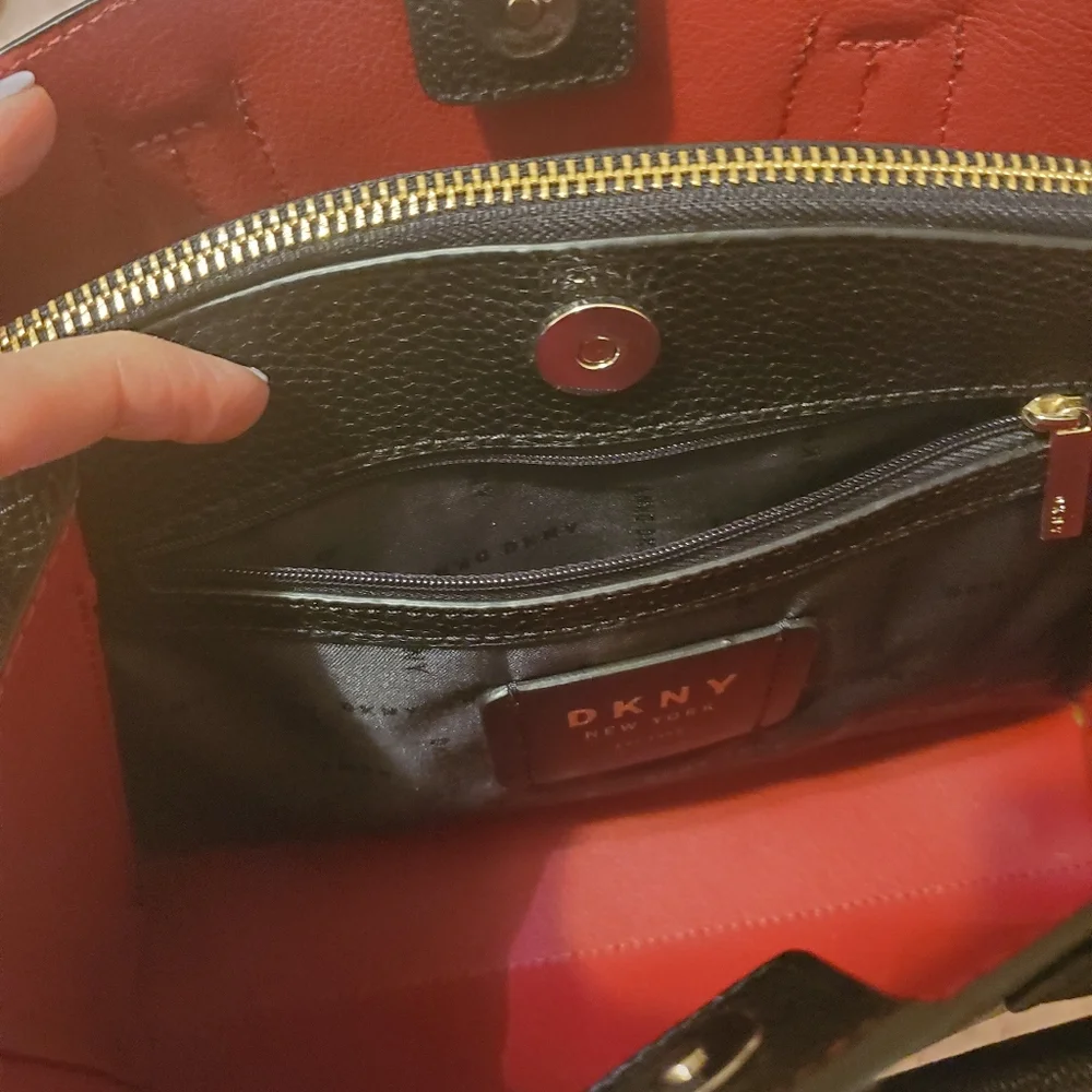 Dkny euc medium
